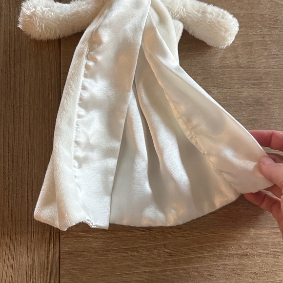 Bunnies by the Bay Cream Plush lovey. Never used - Picture 3 of 4